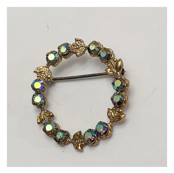 Vintage MCM dainty aurora Borealis rhinestone small  wreath brooch pin - Picture 5 of 10